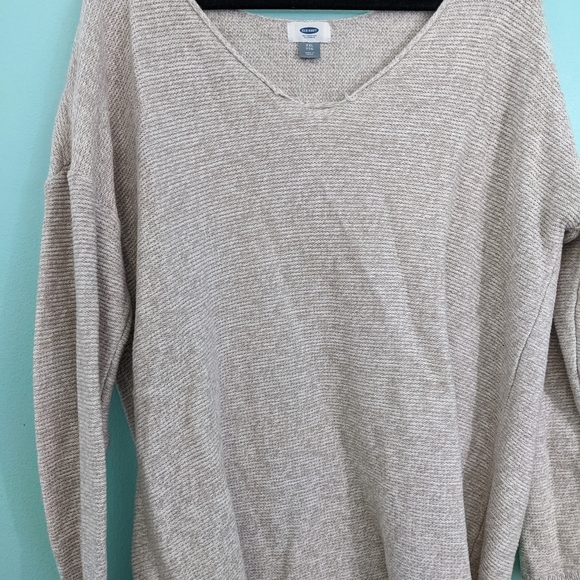 Old Navy XXL Oversized Long Sleeve V Neck Tan Sweater - Picture 2 of 6
